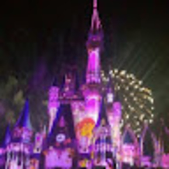 Meet your Posher, Christin - Picture 1 of 1